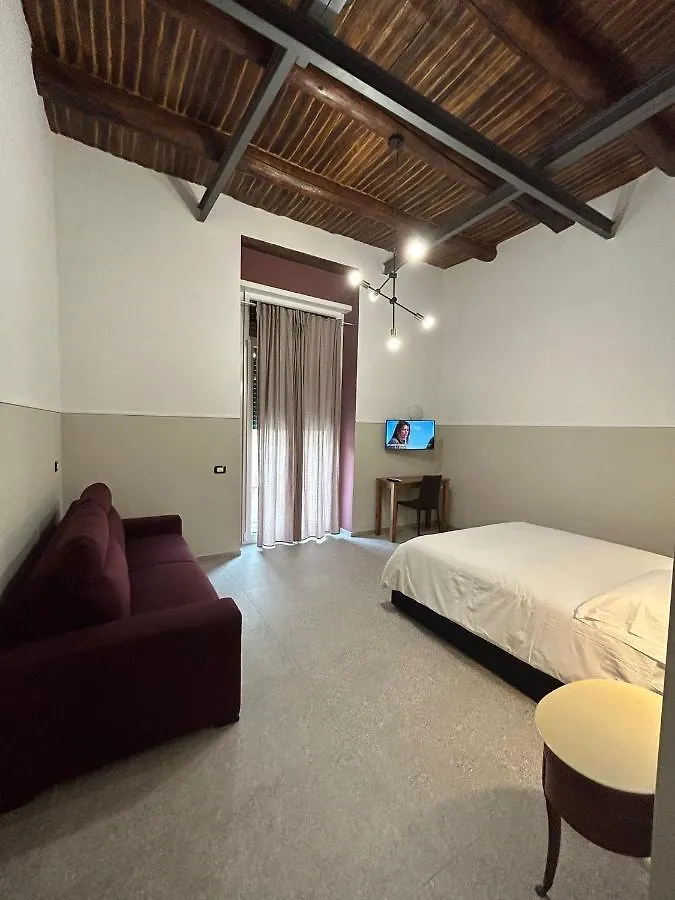 Bed & Breakfast La Suite Del Centro Storico Naples
