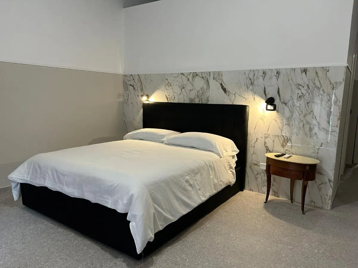 La Suite Del Centro Storico Naples Bed & Breakfast