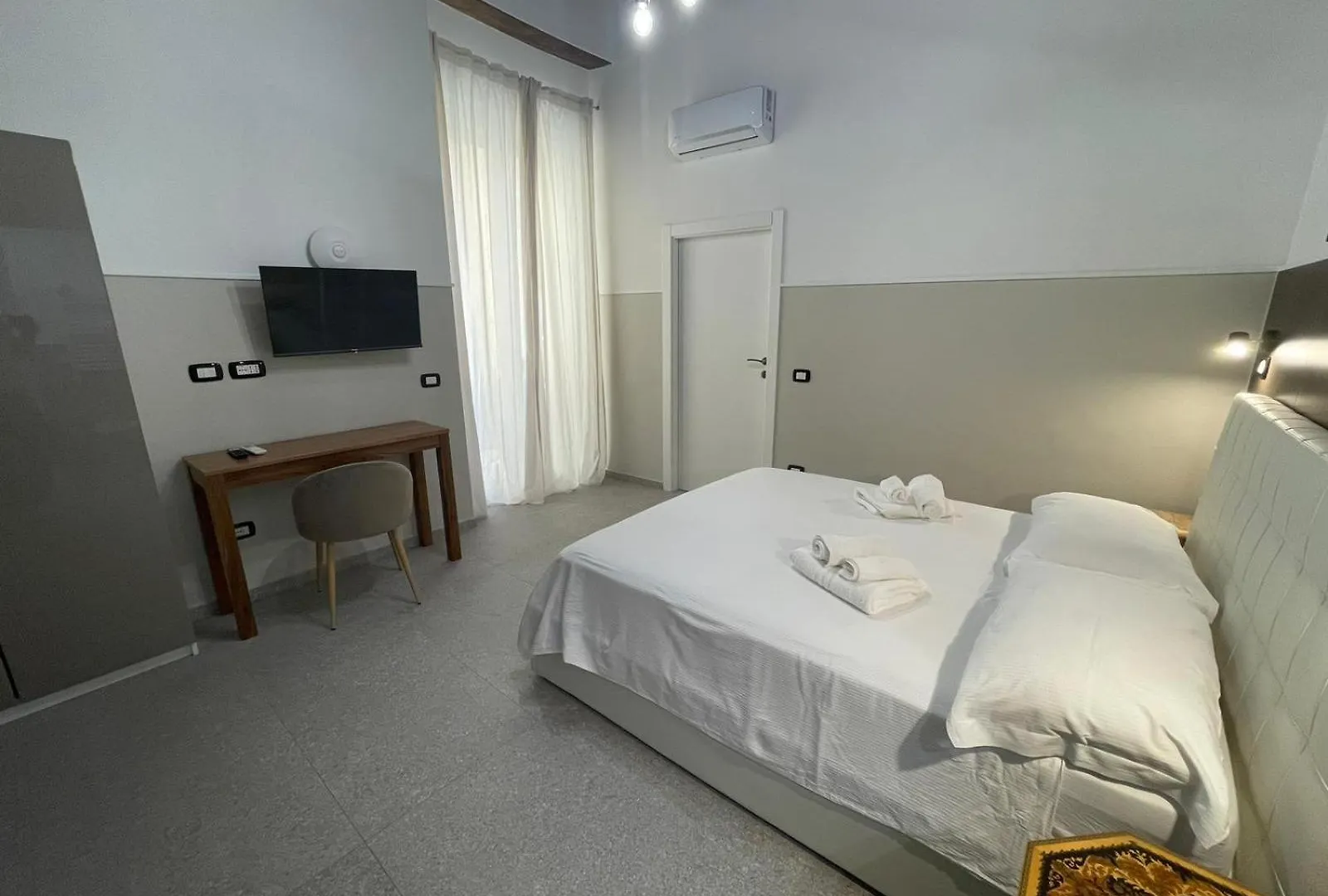 La Suite Del Centro Storico Naples